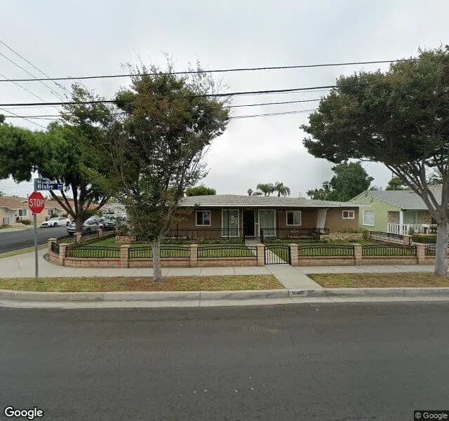 Maple Home, Inc. #2 - Adult Residential Facility in Bellflower, California