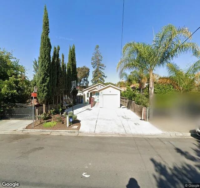 Monroj Home - Adult Residential Facility in Redwood City, California