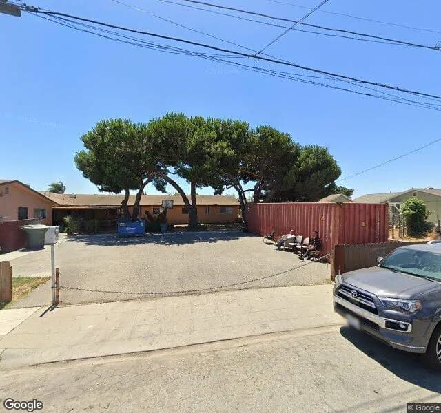 Monterey Bay Guest Home #2 - Adult Residential Facility in Salinas, California