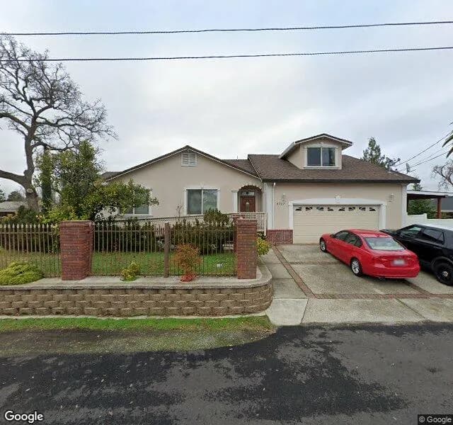 Oak Garden Senior Residence