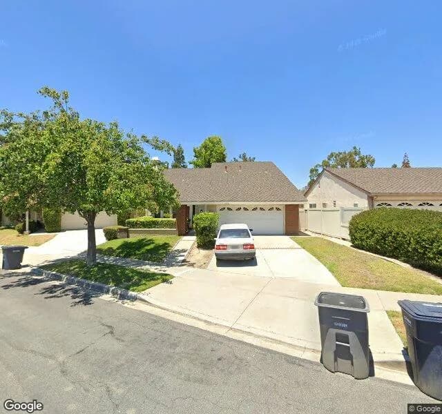 Oasis Home For The Elderly - Board And Care Home in Lake Forest, California