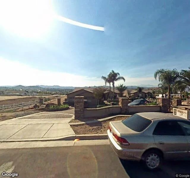 Pacific Vista Senior Living - Board And Care Home in Riverside, California