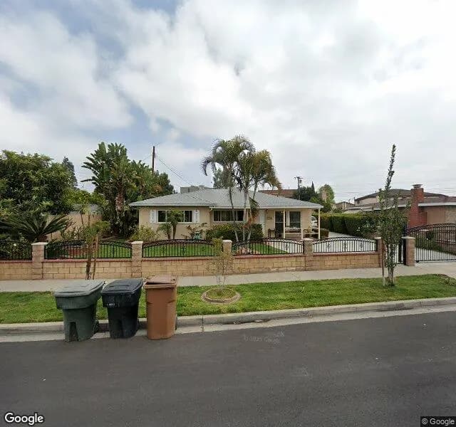 Palms Bay Guest Home - Board And Care Home in Garden Grove, California