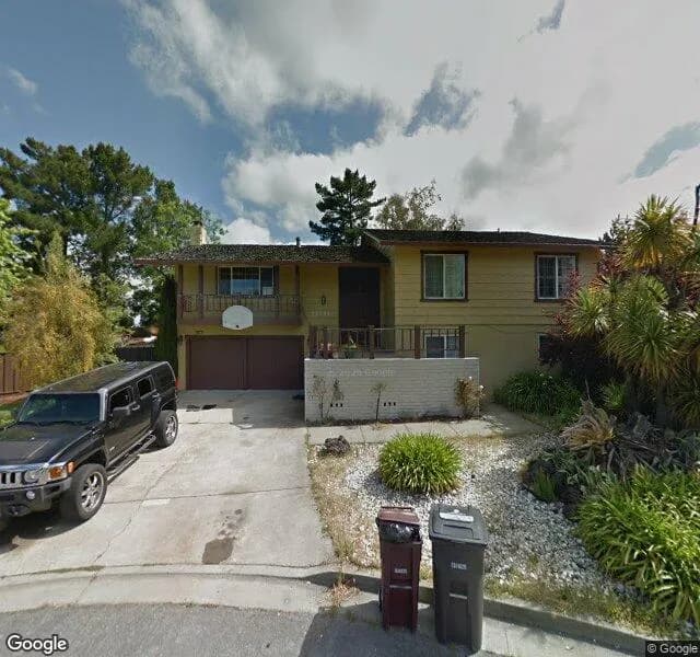 Pleasant Hill Manor - Board And Care Home in Hayward, California