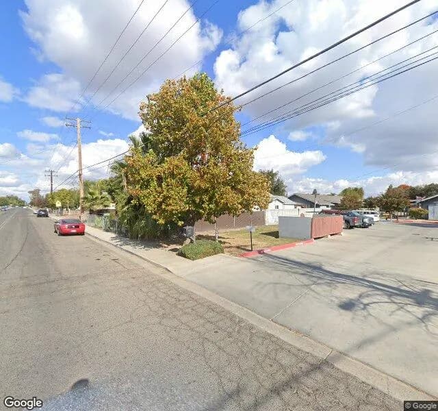 Plumlee's Board And Care #2 - Adult Residential Facility in Visalia, California