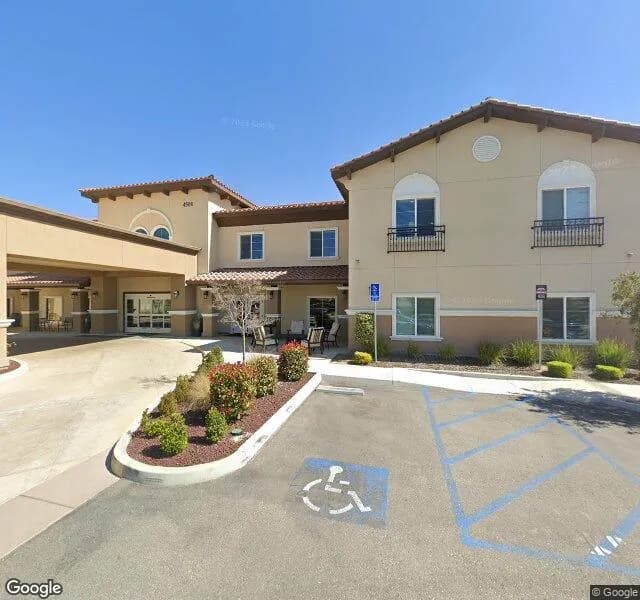 Pointe At Summit Hills, The