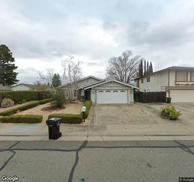 Quinley Senior Care - Board And Care Home in Elk Grove, California