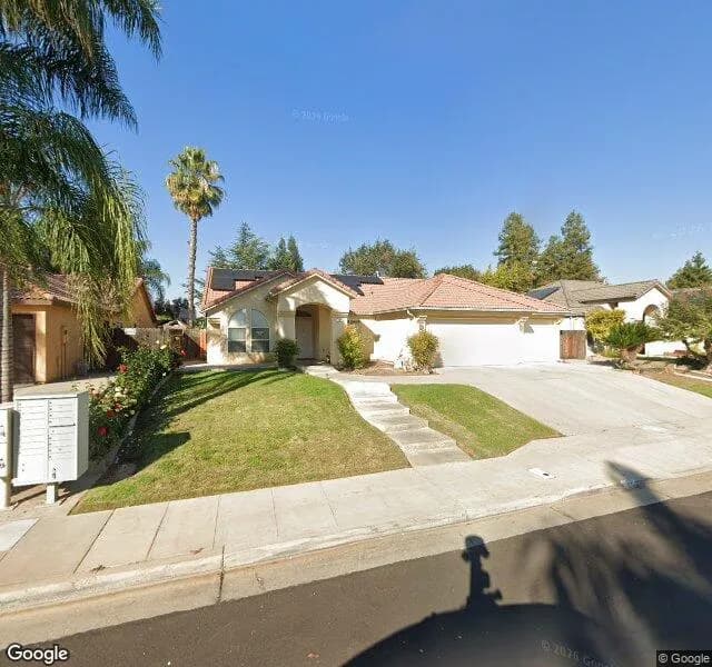 Radiance Senior Carehome - Board And Care Home in Clovis, California