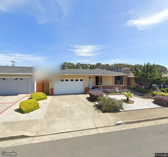 Rose Amor - Board And Care Home in South San Francisco, California