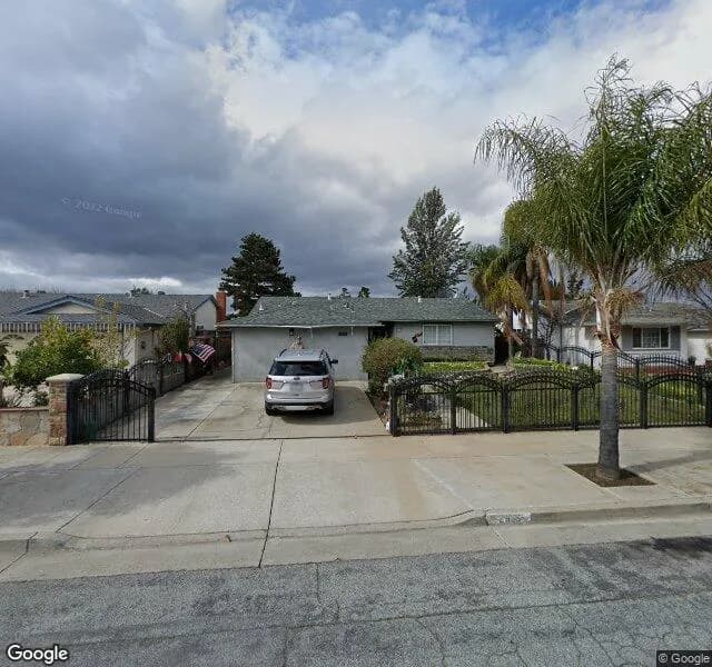 Rossmore  A.r.f. Home