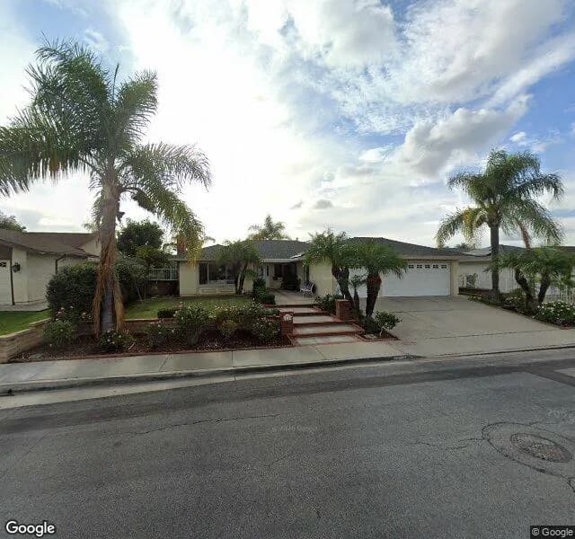 Ruby Cottage - Board And Care Home in Lake Forest, California