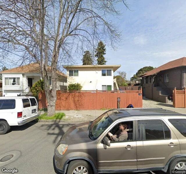 Russell Street Residence