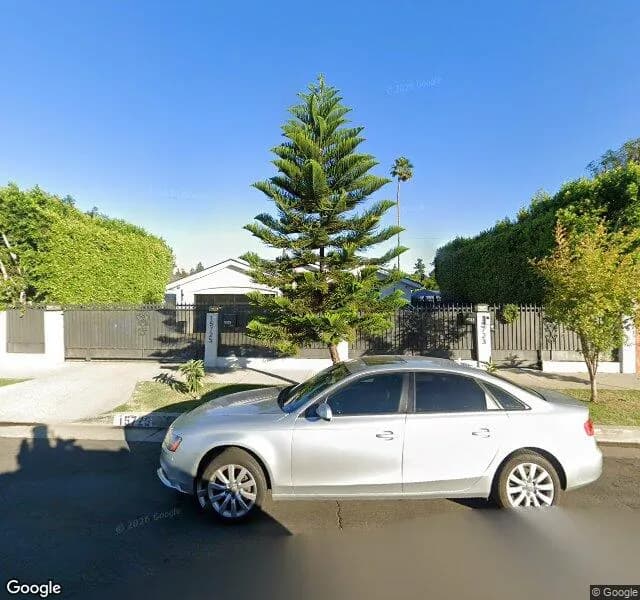 Safeway Senior Living - Board And Care Home in North Hills, California