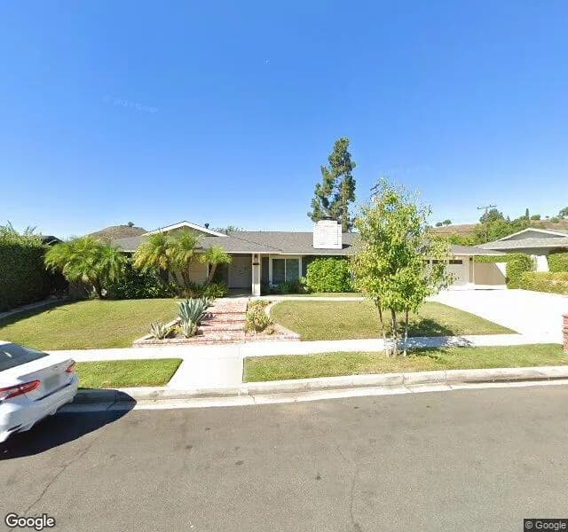 Select Senior Living I - Board And Care Home in Thousand Oaks, California