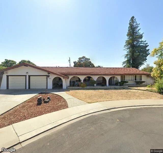 Sherwood Forest Manor 3