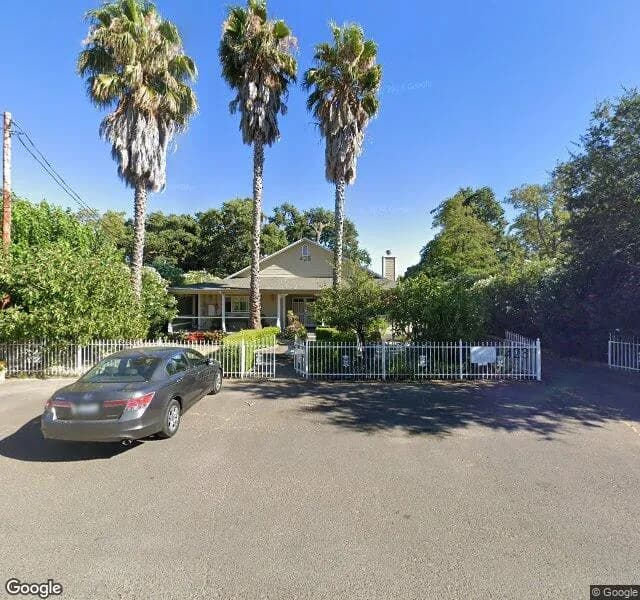 Sonoma Oak Tree Home