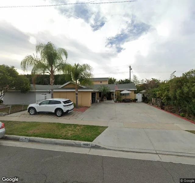 Sophia's Guest Home - Board And Care Home in Westminster, California