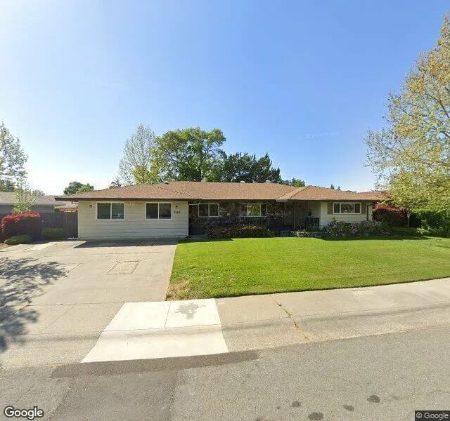 South Land Park Hills Rcfe - Board And Care Home in Sacramento, California