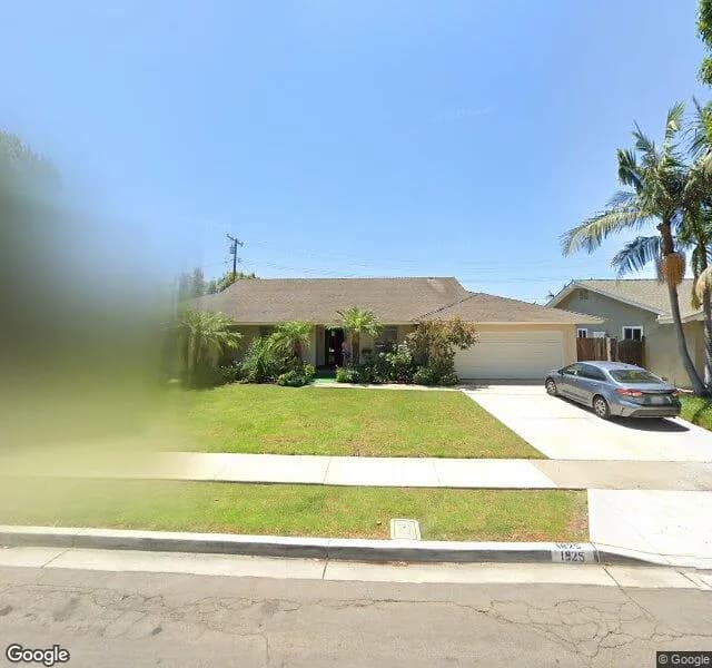 Star Dust Home - Board And Care Home in Costa Mesa, California