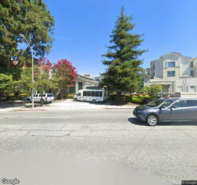 Sterling Court - Assisted Living Facility in San Mateo, California
