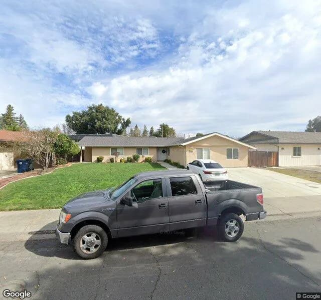 Sunny Peace 1 - Board And Care Home in Sacramento, California