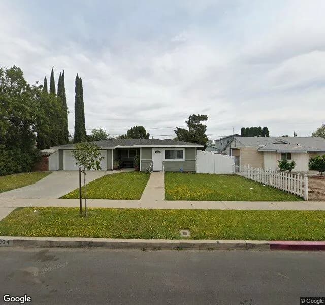 Tomaneng Guest Home I - Adult Residential Facility in Granada Hills, California