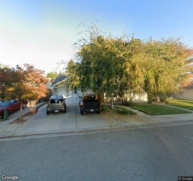 Victoria's Care Home - Board And Care Home in Fresno, California