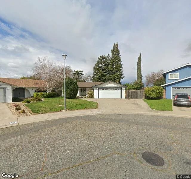 Vintage Farmhouse, The - Board And Care Home in Sacramento, California