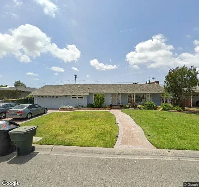 Violet Residential Care - Board And Care Home in Garden Grove, California