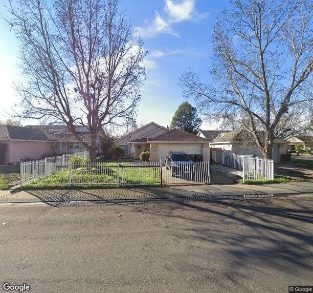 Yannica Guest Home - Board And Care Home in Stockton, California