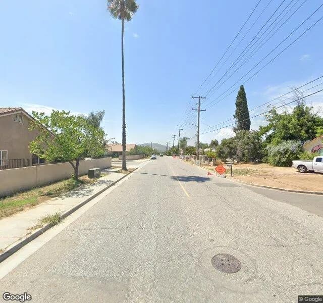 A Strong St Villa - Board And Care Home in Riverside, California