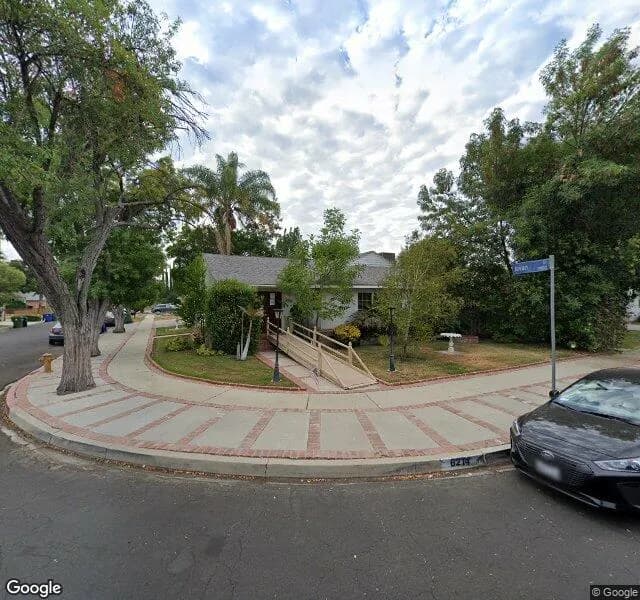 Aaa Royal Senior Living Facility