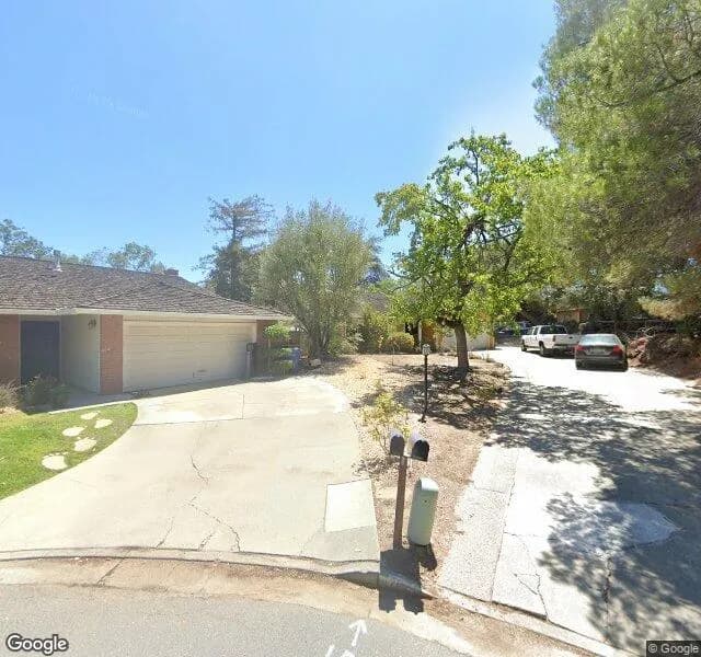 April Garden Villa Of Saratoga