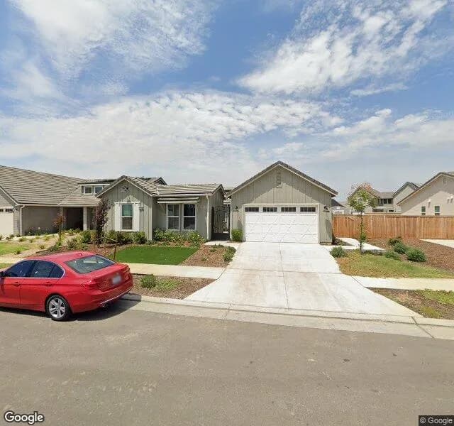 Bella Care Home Llc-farmhouse - Board And Care Home in Clovis, California