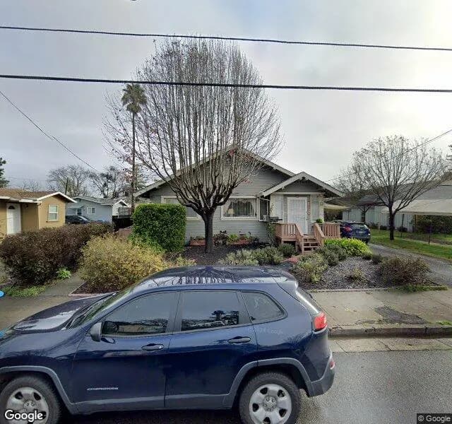 Burbank Manor - Board And Care Home in Santa Rosa, California