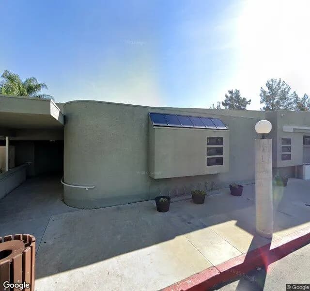 Caps Alzheimer's Day Services - Adult Day Care Center in West Covina, California