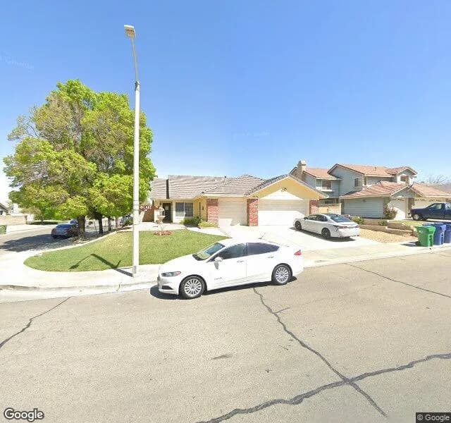 Casa Amore West - Board And Care Home in Lancaster, California