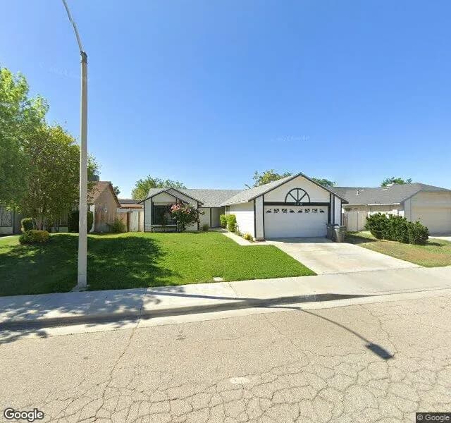 Desert Breeze Adult Care Facility Inc - Adult Residential Facility in Lancaster, California