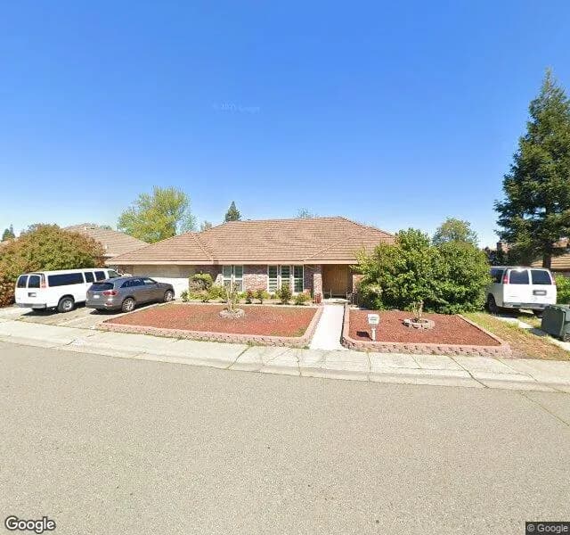 Donnie & Cecilia Pestrana Family Home #6