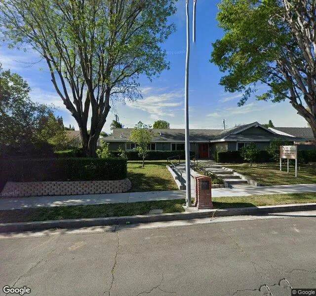 Evening Grace Assisted Living Northridge - Board And Care Home in Northridge, California