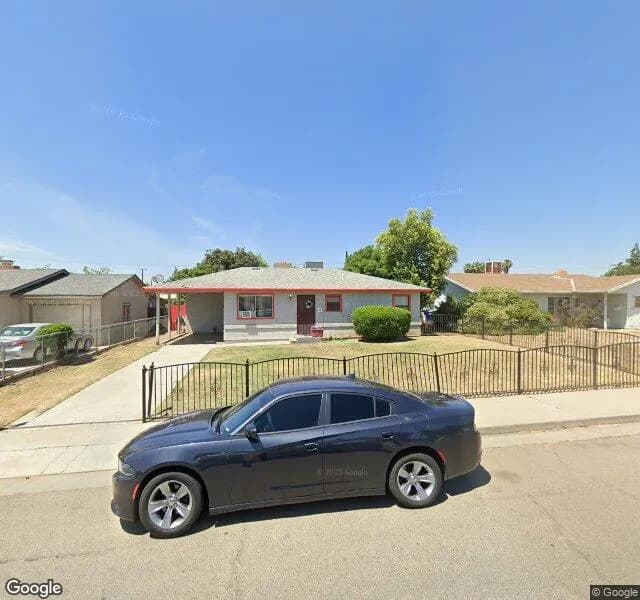 Fields Family Residential Cambridge Home - Adult Residential Facility in Fresno, California