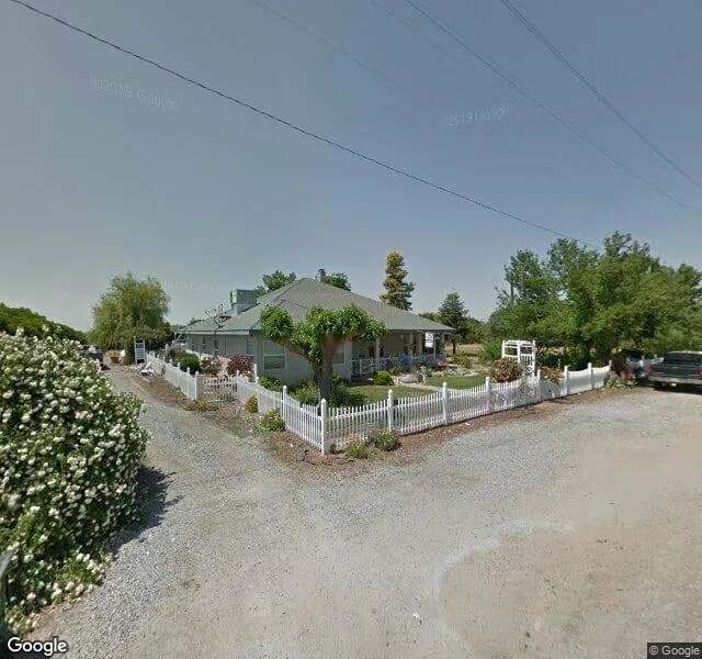 Fields Family Residential Visalia Home - Adult Residential Facility in Visalia, California