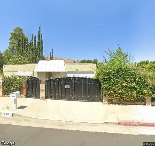 Future Senior Living 1 - Board And Care Home in Granada Hills, California