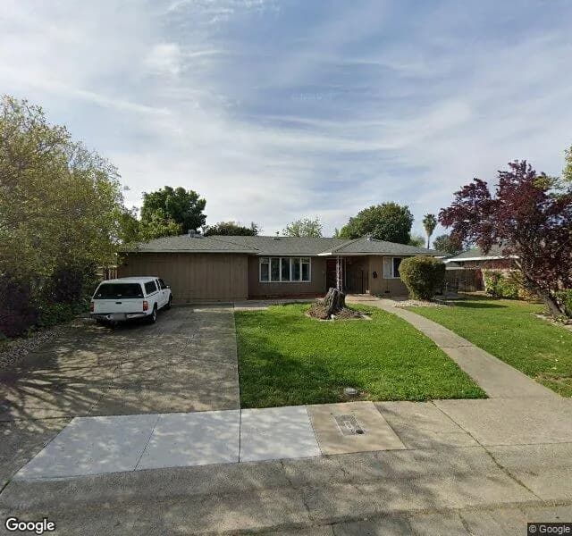 Golden Residence Senior Care - Board And Care Home in Sacramento, California