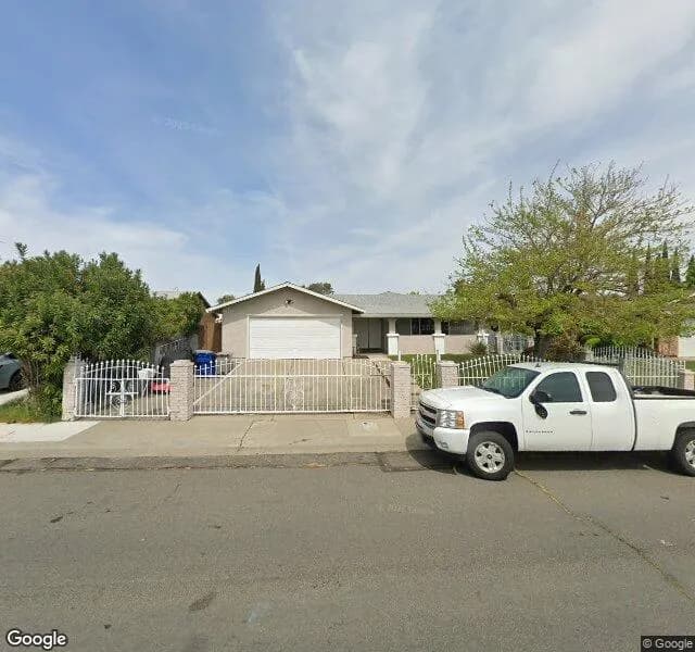 Golden Residence Senior Care Ii - Board And Care Home in Sacramento, California