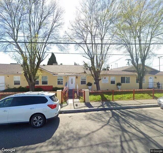 Golden Years Residential Care Home, The - Assisted Living Facility in Chowchilla, California