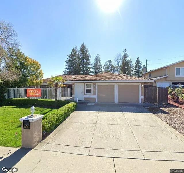 Hampshire Manor Inc - Board And Care Home in Roseville, California