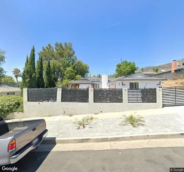 Happy Residents Living Center