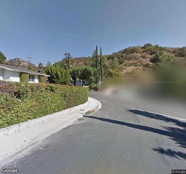 Hollywood Healthy Living Llc