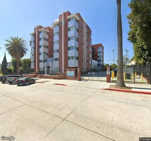 Hollywood Hills Senior Living - Assisted Living Facility in Los Angeles, California